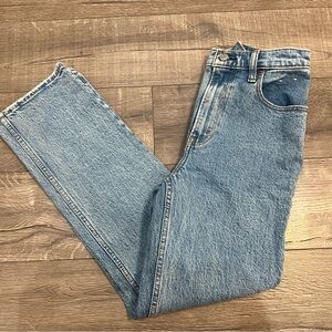 Abercrombie 90s straight Ultra High rise jeans
